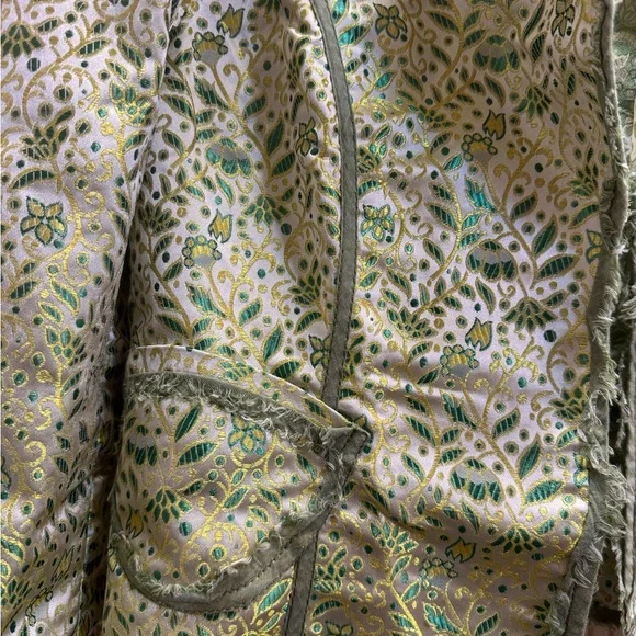 The Limited Green Metallic Floral Quilted Blazer - Picture 7 of 10